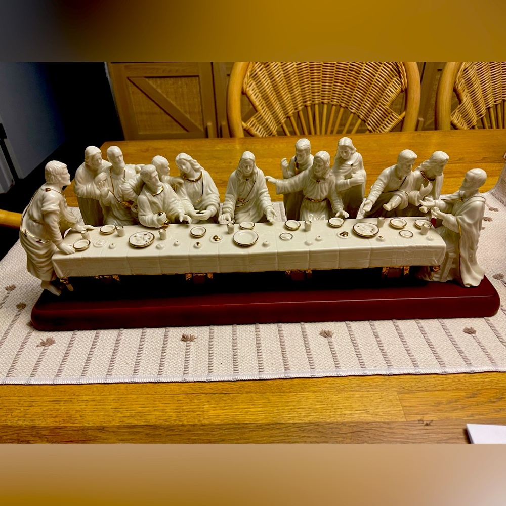 MIKASA Last Supper Jesus & 12 Disciples Religious Vintage F024900 Fine Porcelain